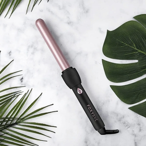 FOXYBAE 25mm Black Curling Wand with Rose Gold Colored Barrel - Picture 2 of 3